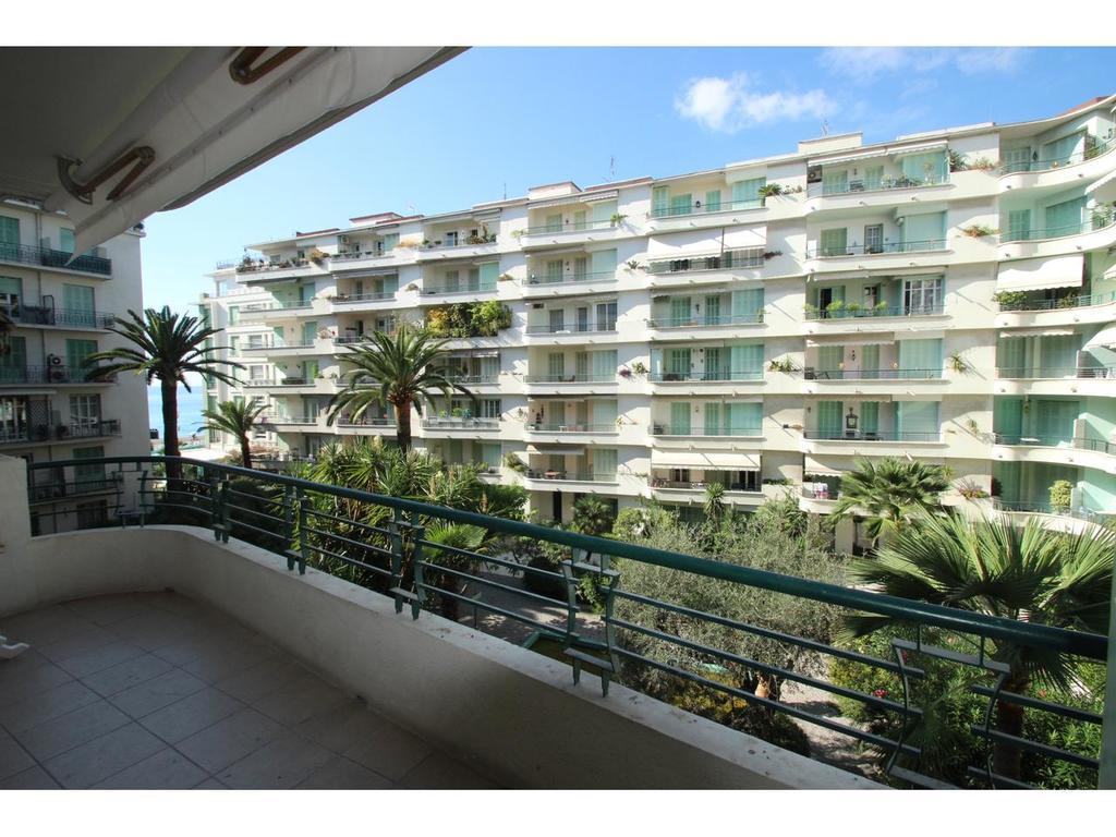 Nice Beach - Promenade Des Anglais מראה חיצוני תמונה