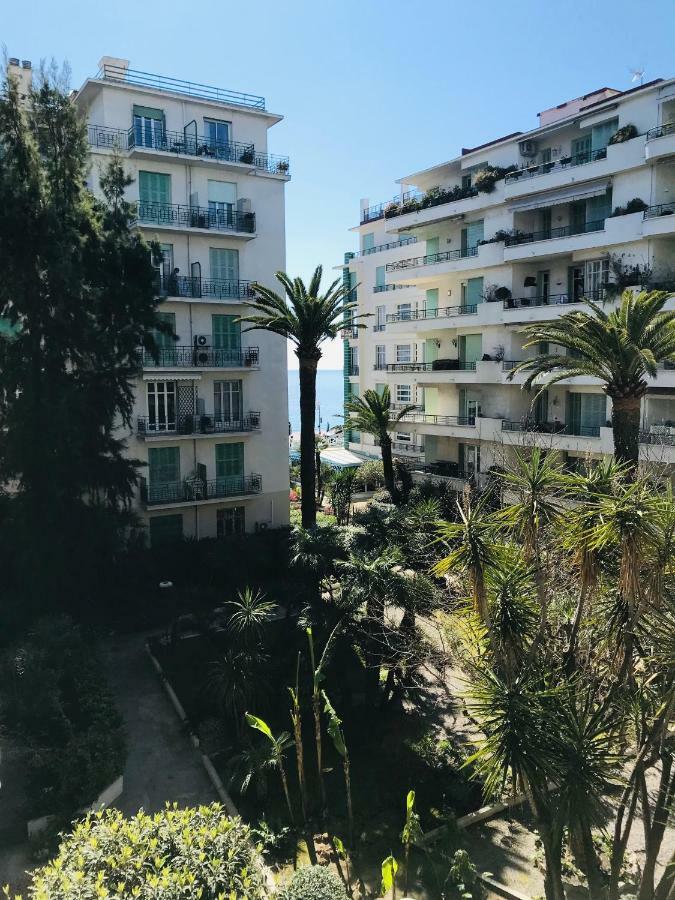 Nice Beach - Promenade Des Anglais מראה חיצוני תמונה